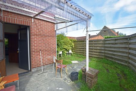 Landelijk gelegen en verrassend ruime woning gelegen te Eeklo! - Photo 2