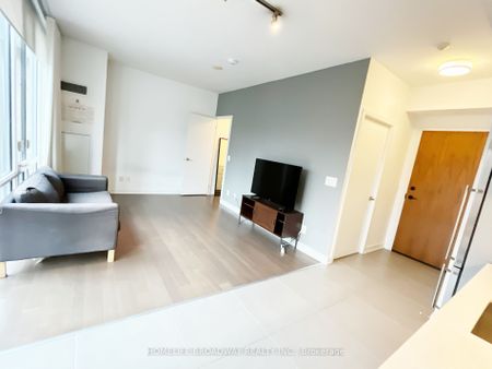 Market Wharf Lofts , #416 - Photo 2