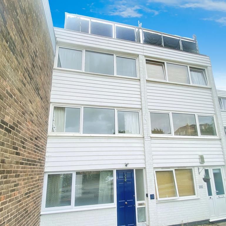 3 bedroom townhouse to rent - Photo 1
