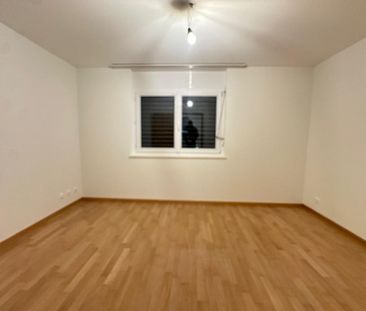 Grand 4.5 pièces situé au 3ème étage à Yverdon-les-Bains - Foto 1