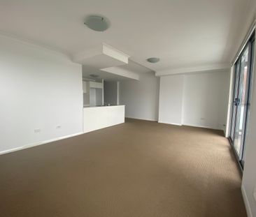 Modern two bedroom nras affordable housing apartment - Photo 2