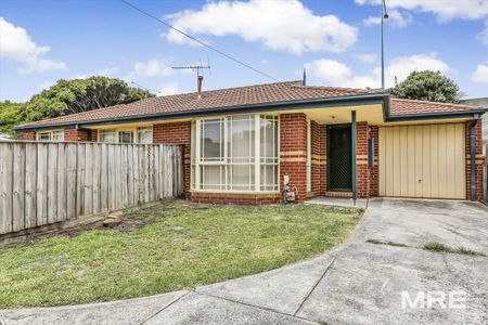 2/30 Highclere Avenue, Mount Waverley - Photo 4