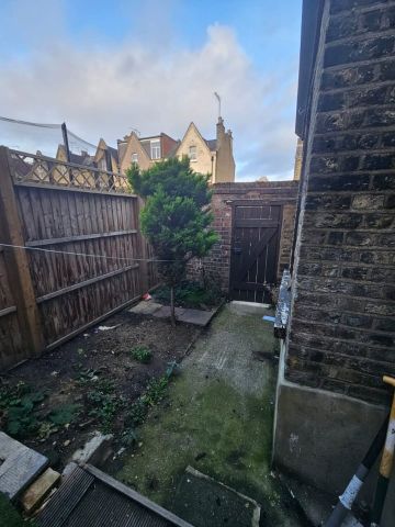 Studio Flat, Fairview Road, N15 - Photo 2