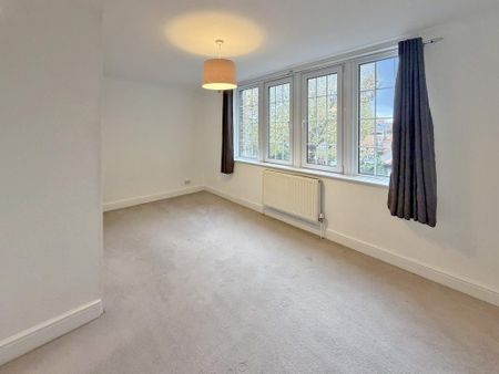 3 bedroom maisonette to rent - Photo 4