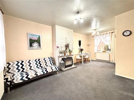 2 bedroom semi-detached house to rent - Photo 4