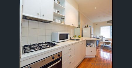 An ultimate offer of serenity and convenience - Photo 4