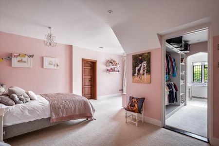 6 bedroom detached house to rent - Photo 5