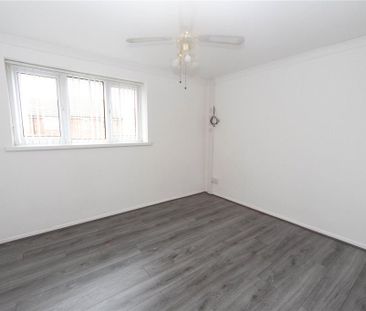 2 bedroom semi-detached house to rent - Photo 4