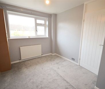 Broadfield Grove, Reddish, Stockport, SK5 6XN - Photo 4