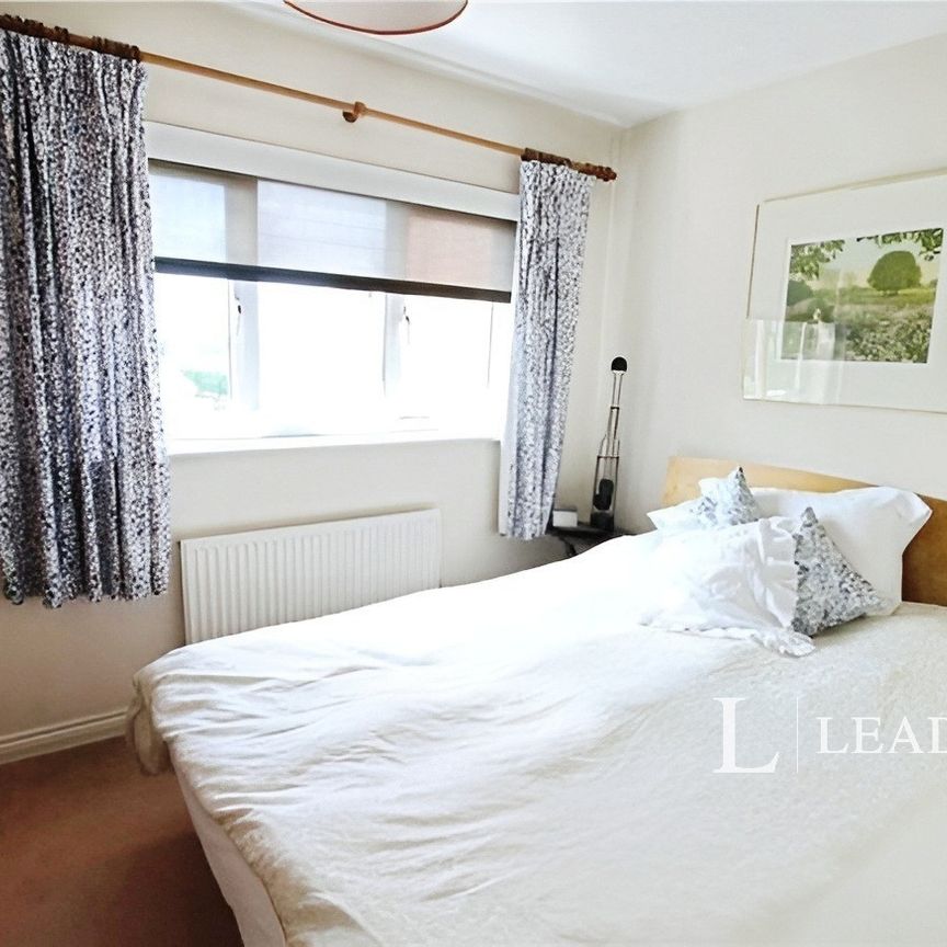 2 bedroom house to rent Bluebell Close, Buckingham, Buckinghamshire, MK18 - Photo 2
