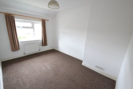 3 Bed Semi-Detached House, Charfield Road, BS10 - Photo 3