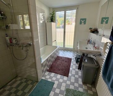 Helle 4.5-Zimmerwohnung mit toller See- und Bergsicht - Foto 2