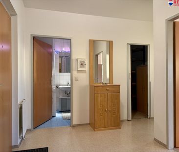 Sunny - 2 Zimmer Mietwohnung mit Balkon auf ca. 54m² Wfl.! - Photo 4