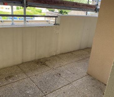 Location Appartement 2 pièces 42m² MONTREUIL JUIGNE 49460 - Photo 5