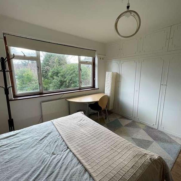 Forty Avenue, Wembley, HA9 - Photo 1