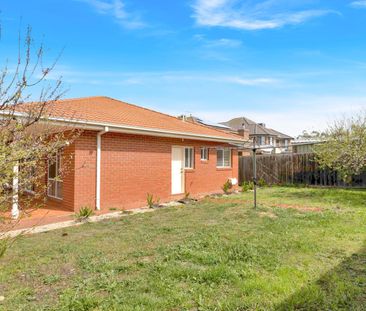 4-bedroom Home + Study in Hillside - Photo 6