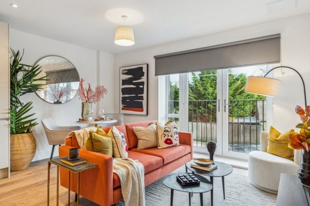 Bath Road, Slough,SL1 - Photo 1