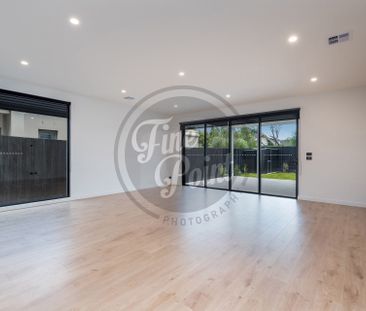 A Premium Residence Designed to Impress - Photo 1