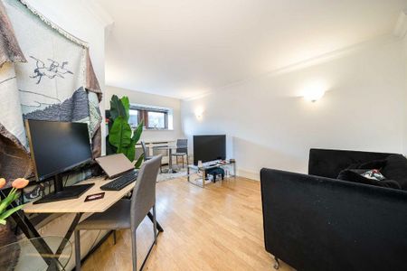 1 bedroom flat to rent - Photo 2