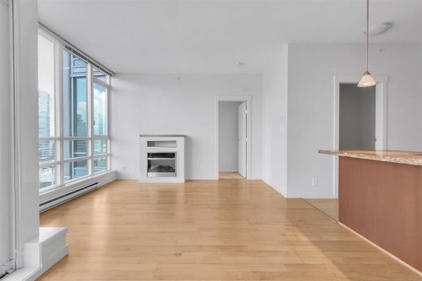 1189 Melville Street #240X, Vancouver, BC V6E4T8 - Photo 1