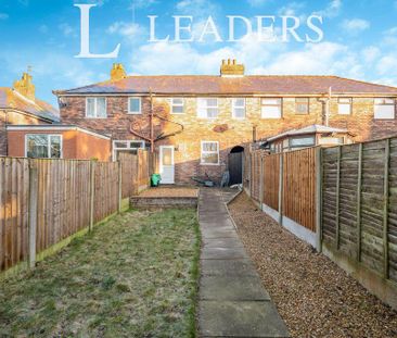 2 bedroom terraced house to rent - Photo 4