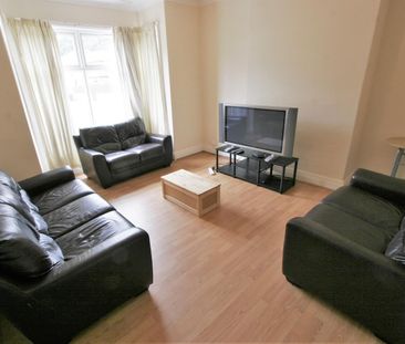 Ash Road, Headingley, Leeds, LS6 3HD - Photo 3