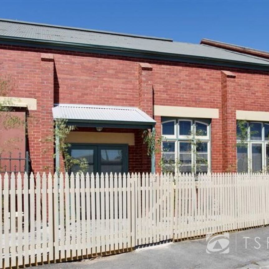 3 Hoskins Street, Quarry Hill - Photo 1