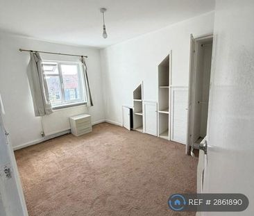 1 bedroom in a house share to rent - Photo 6