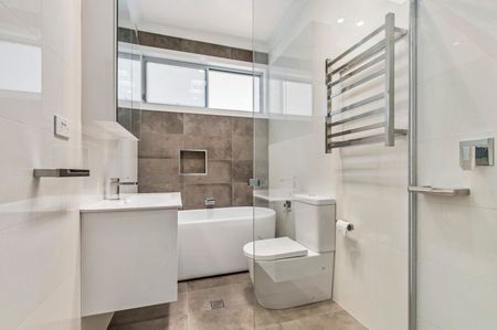 Coastal Living - Photo 3