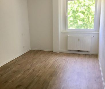 Demnächst frei! 2-Zimmer-Wohnung in Düsseldorf Hassels - Photo 1