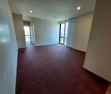 Great Central Location - Photo 6