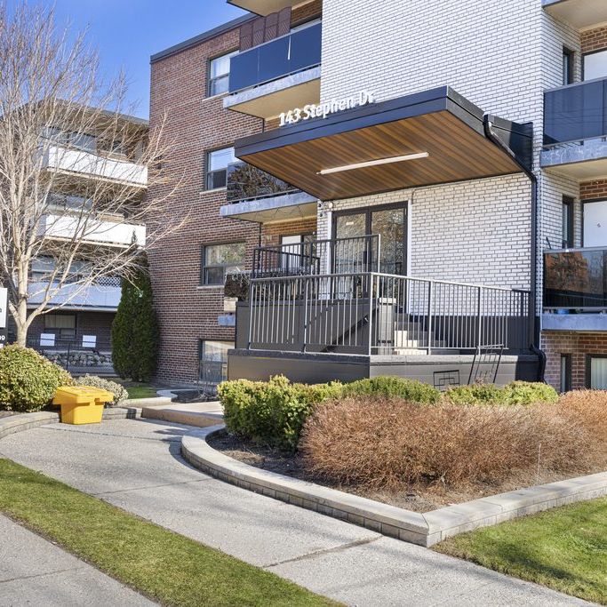 Stephen Drive Apartments - Photo 2