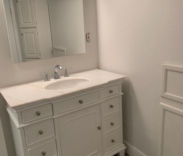 For Lease - 251 Erb Street Unit# Bsmt, Waterloo, Ontario - Photo 4