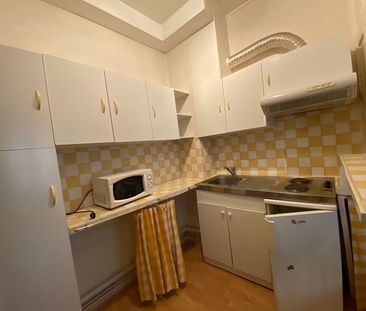Location Appartement 1 pièce 21m² ROUEN 76000 - Photo 2