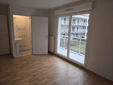 NANCY / QUARTIER SANTIFONTAINE : BEL APPARTEMENT DUPLEX T4 AVEC TERRASSE ET PARKING - Photo 4