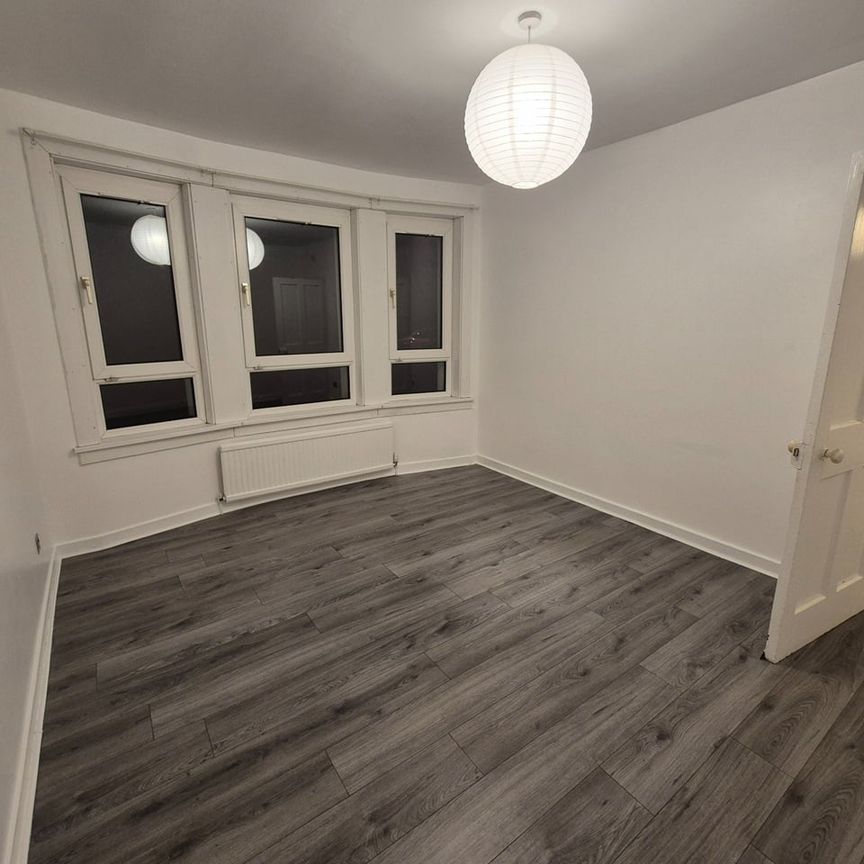 2 Bed Flat, Bangorshill Street, G46 - Photo 1