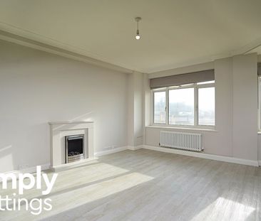 2 Bed property for rent - Photo 2