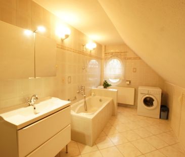 KLIMATYCZNE MIESZKANIE W KAMERALNYM BUDYNKU - Фото 2