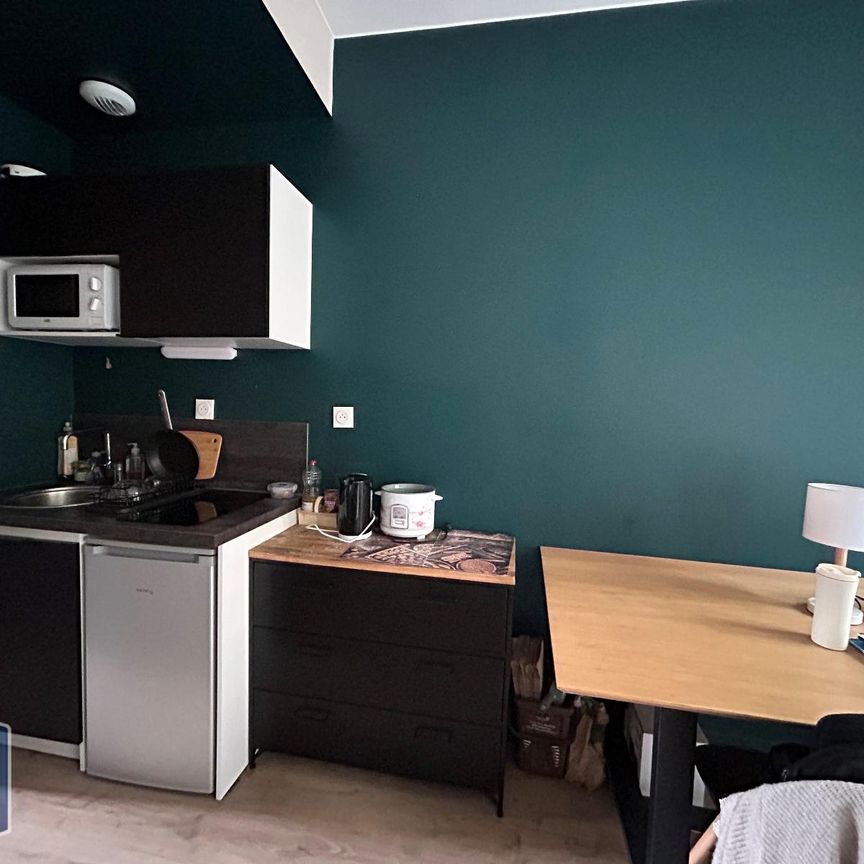 Location Appartement 1 pièce 16m² ST ETIENNE 42100 - Photo 1