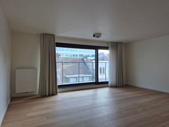 Appartement te huur - Photo 1