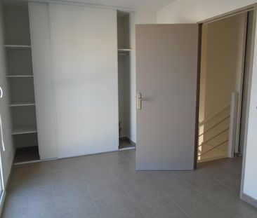 Location Maison 3 pièces 65m² CARPENTRAS 84200 - Photo 3