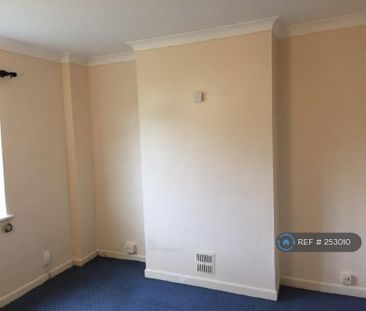 2 bedroom maisonette to rent - Photo 5