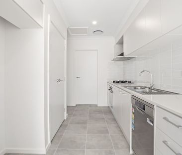 BRAND NEW TWO BEDROOM GRANNY FLAT - Photo 3