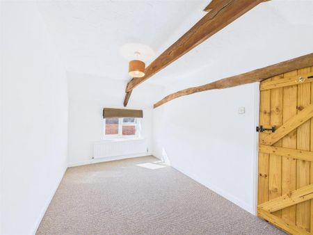 2 bedroom end of terrace house to rent - Photo 4