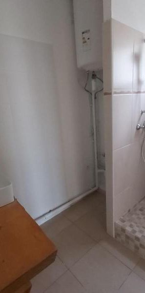 Location Appartement 1 pièce 30m² LA POSSESSION 97419 - Photo 1