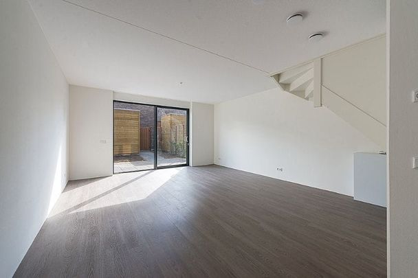 Huis te huur: Bagijnenwalstraat 6 4201 JG Gorinchem - Photo 1