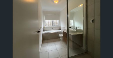 Modern Lifestyle Magnificence in Ringwood - Photo 5