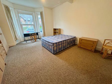 TWO DOUBLE BEDROOMS, BOURNEMOUTH (P01531) - Photo 5