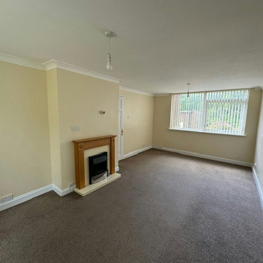 Deercote, Hollinswood, Telford, TF3 - Photo 1