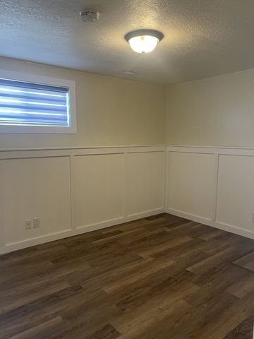 ROSS RESIDENCE 10703 - Lower - Photo 3